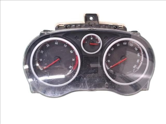 bontott OPEL CORSA D Kilométeróra