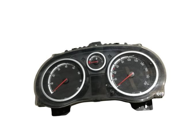 bontott OPEL CORSA D Kilométeróra