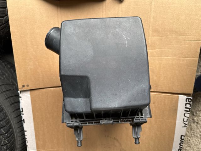 bontott OPEL CORSA D Légszűrő Ház