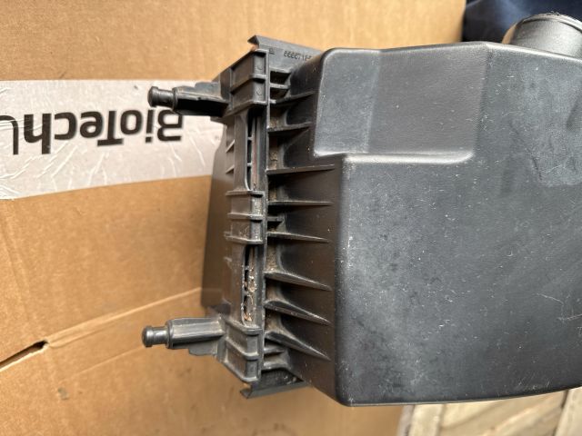 bontott OPEL CORSA D Légszűrő Ház