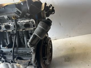 bontott OPEL CORSA D Motor (Fűzött blokk hengerfejjel)