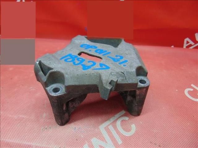 bontott OPEL CORSA D Motor Tartó Bak (Fém)