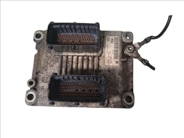 bontott OPEL CORSA D Motorvezérlő