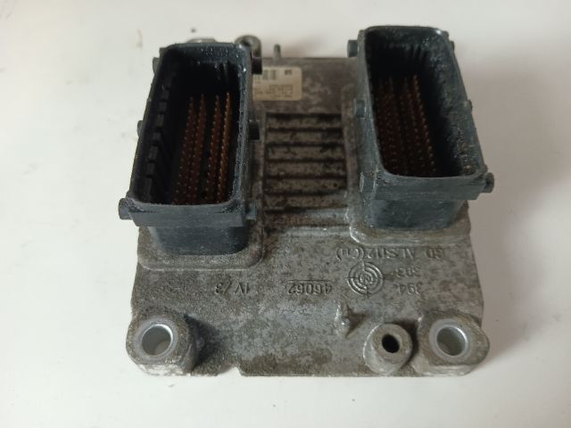 bontott OPEL CORSA D Motorvezérlő