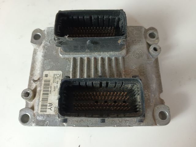 bontott OPEL CORSA D Motorvezérlő