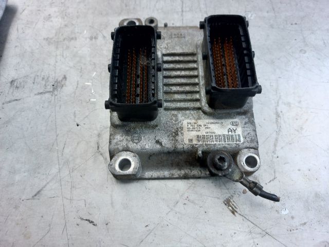 bontott OPEL CORSA D Motorvezérlő
