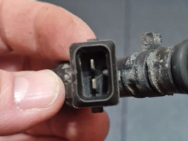 bontott OPEL CORSA D Porlasztó (1 db)