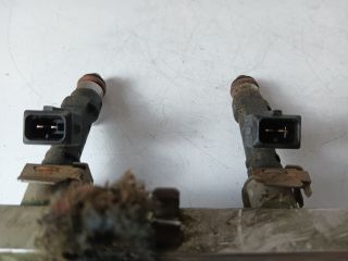 bontott OPEL CORSA D Porlasztó Sor / Híd