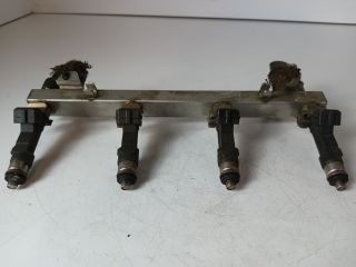 bontott OPEL CORSA D Porlasztó Sor / Híd