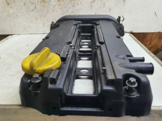 bontott OPEL CORSA D Szelepfedél