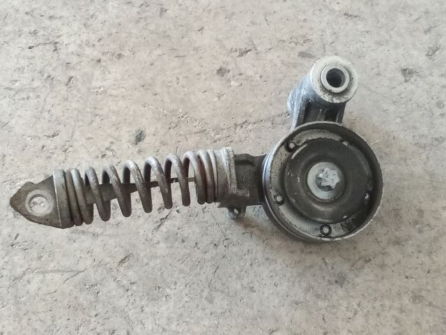 bontott OPEL CORSA D Szíjfeszítő Görgő