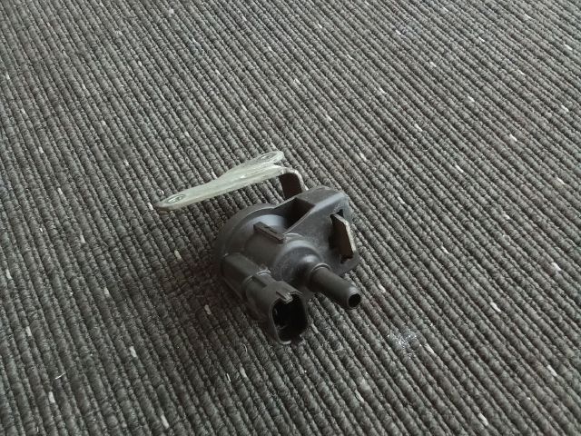 bontott OPEL CORSA D Tankszellőztető Szelep