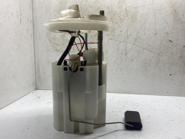 bontott OPEL CORSA D Üzemanyag Szivattyú