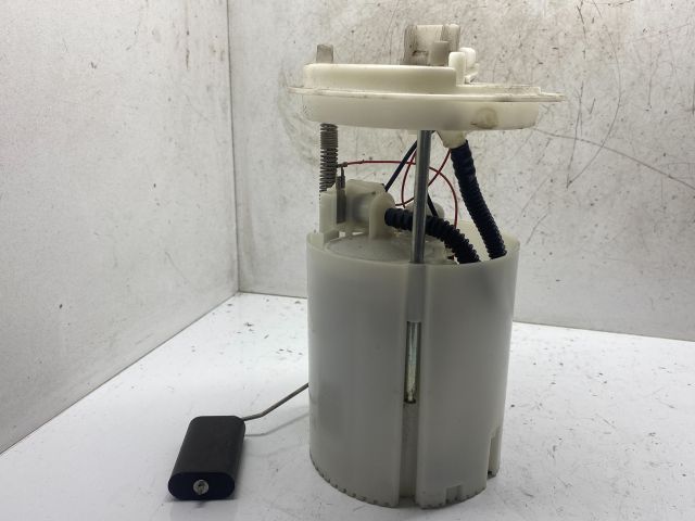 bontott OPEL CORSA D Üzemanyag Szivattyú