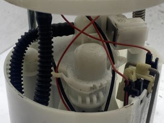 bontott OPEL CORSA D Üzemanyag Szivattyú