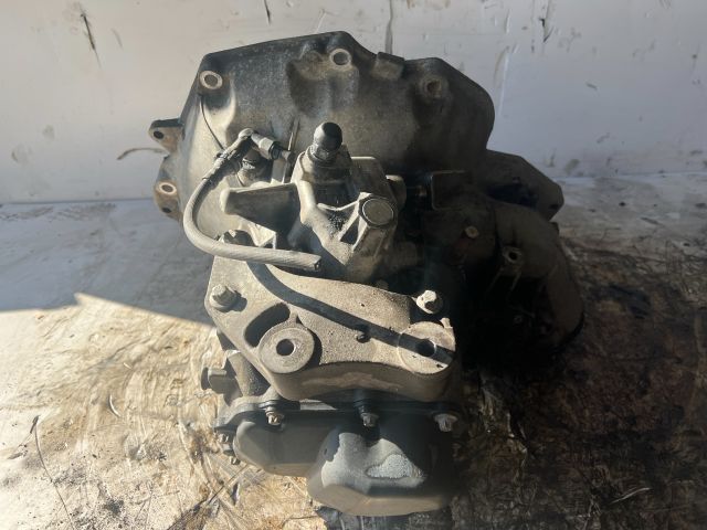bontott OPEL CORSA D Váltó (Mechanikus)