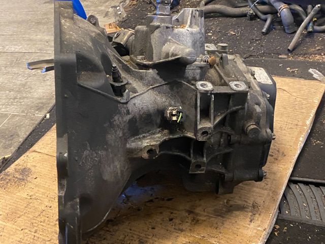 bontott OPEL CORSA D Váltó (Mechanikus)