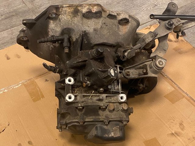 bontott OPEL CORSA D Váltó (Mechanikus)