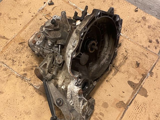 bontott OPEL CORSA D Váltó (Mechanikus)