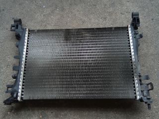 bontott OPEL CORSA D Vízhűtő Radiátor (Klímás)