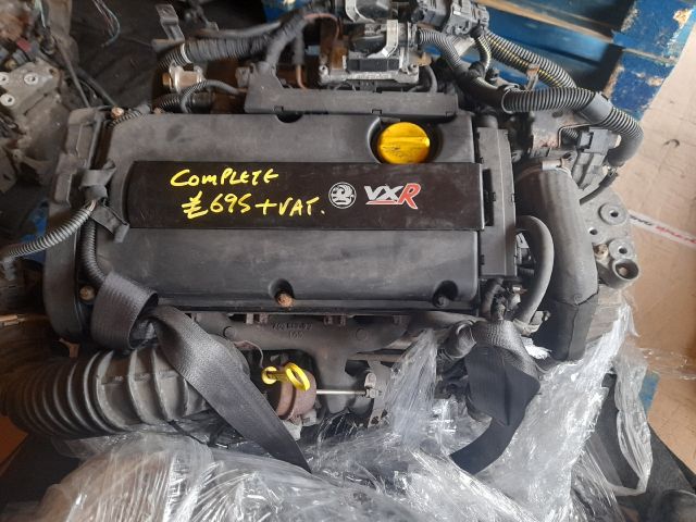 bontott OPEL CORSA D Komplett Motor (Segédberendezésekkel)