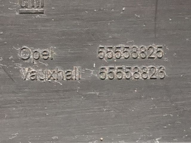 bontott OPEL CORSA D Felső Motorburkolat