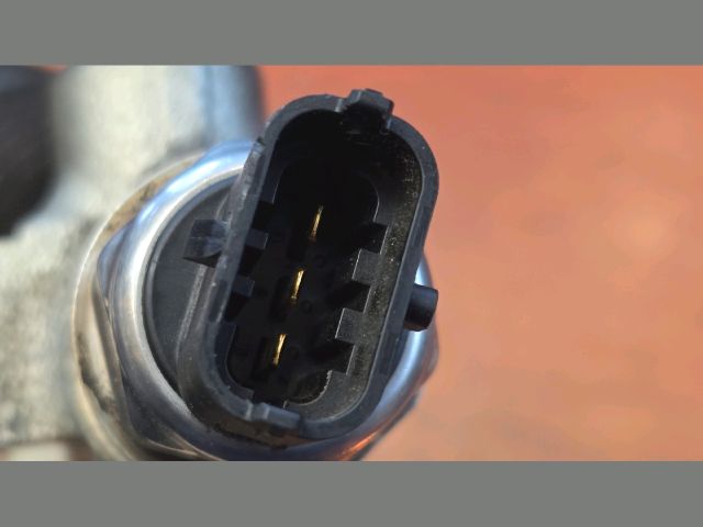 bontott OPEL CORSA D Közösnyomócső