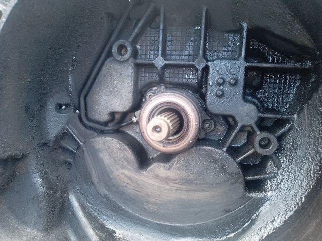 bontott OPEL CORSA D Váltó (Mechanikus)