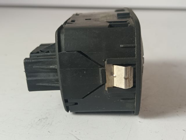 bontott OPEL CORSA D Ablakemelő és Tükör Kapcsoló