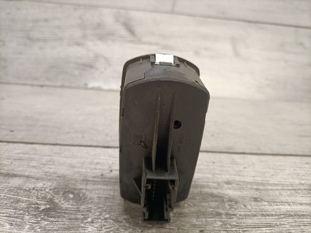 bontott OPEL CORSA D Ablakemelő és Tükör Kapcsoló