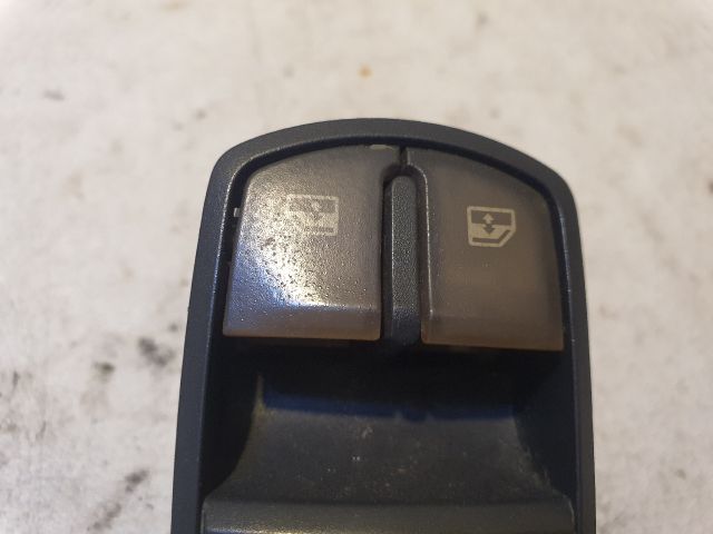 bontott OPEL CORSA D Ablakemelő és Tükör Kapcsoló