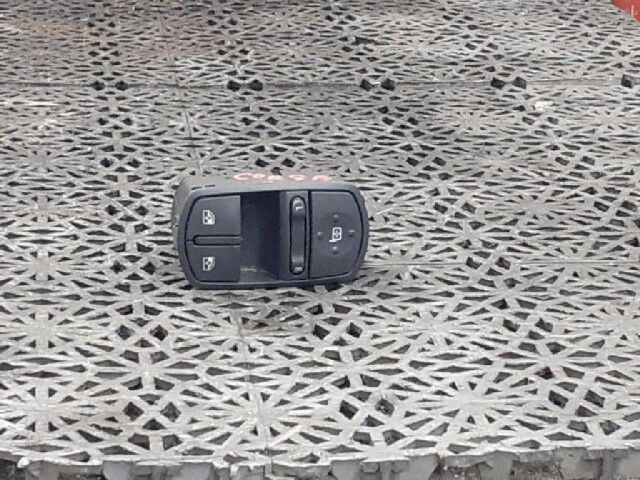 bontott OPEL CORSA D Ablakemelő Kapcsoló Négyes / Kettes