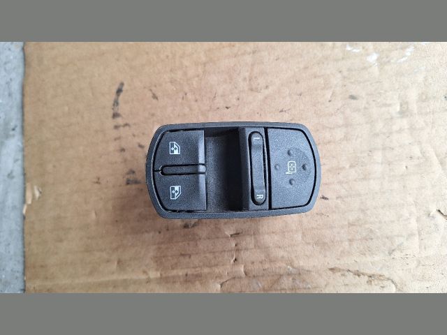 bontott OPEL CORSA D Ablakemelő Kapcsoló Négyes / Kettes
