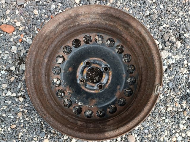 bontott OPEL CORSA D Acélfelni (1 db)