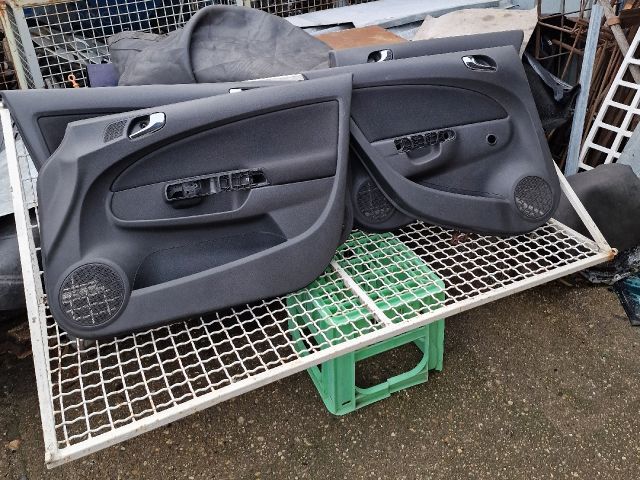 bontott OPEL CORSA D Ajtó Kárpit Szett