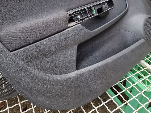 bontott OPEL CORSA D Ajtó Kárpit Szett
