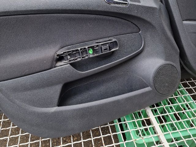 bontott OPEL CORSA D Ajtó Kárpit Szett