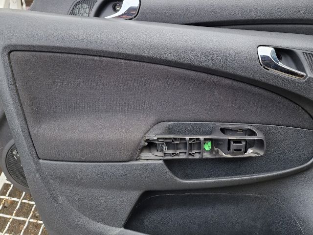 bontott OPEL CORSA D Ajtó Kárpit Szett