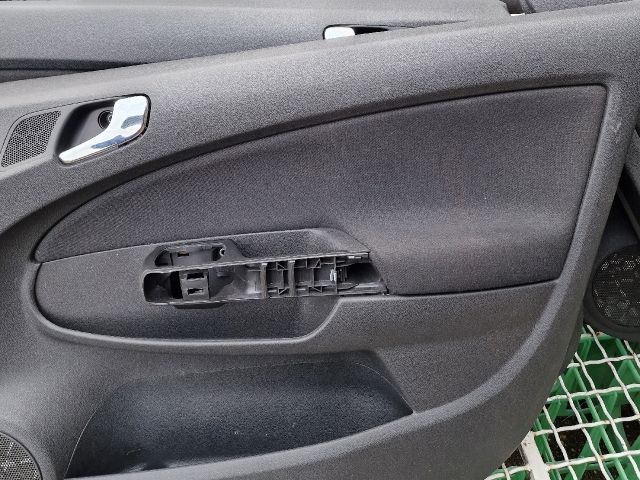 bontott OPEL CORSA D Ajtó Kárpit Szett