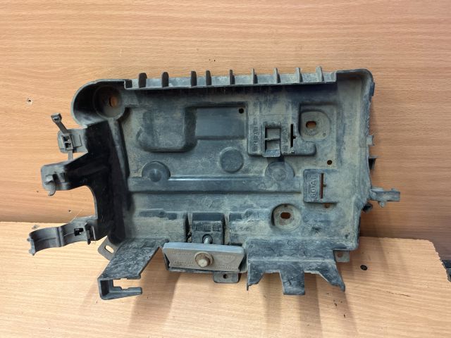 bontott OPEL CORSA D Akkumulátor Tartó