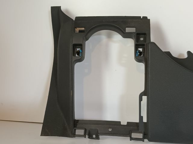 bontott OPEL CORSA D Alsó Kormányoszlop Burkolat