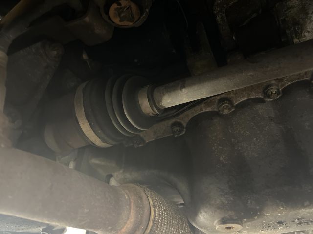 bontott OPEL CORSA D Bal A Oszlop Burkolat