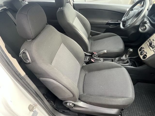 bontott OPEL CORSA D Bal A Oszlop Burkolat