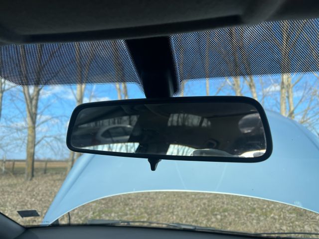 bontott OPEL CORSA D Bal B Oszlop Burkolat