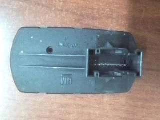 bontott OPEL CORSA D Bal első Ablakemelő Kapcsoló