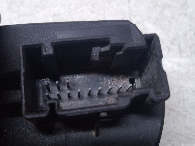 bontott OPEL CORSA D Bal első Ablakemelő Kapcsoló