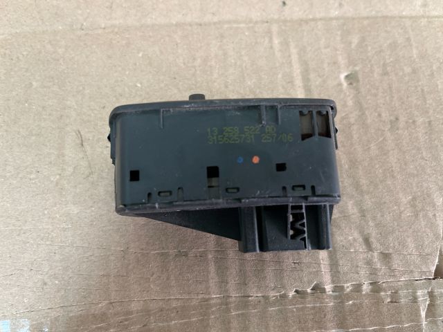 bontott OPEL CORSA D Bal első Ablakemelő Kapcsoló