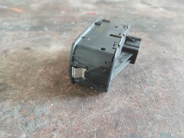 bontott OPEL CORSA D Bal első Ablakemelő Kapcsoló