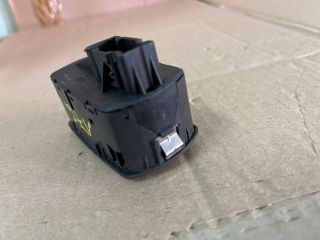 bontott OPEL CORSA D Bal első Ablakemelő Kapcsoló