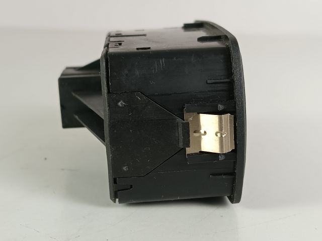 bontott OPEL CORSA D Bal első Ablakemelő Kapcsoló